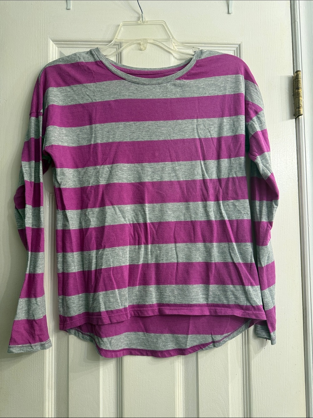 Old Navy Girls Long Sleeve Gray and Purple Striped Tee size XL